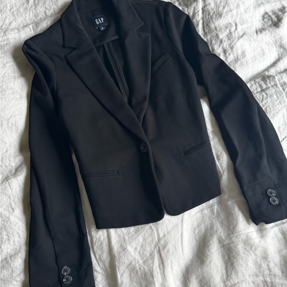GAP Women's Elegant Black Suit Jacket